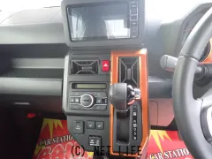 ダイハツ タフト