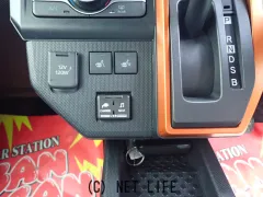 ダイハツ タフト