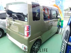 ダイハツ ウェイク