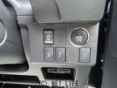 ダイハツ ウェイク