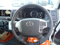 トヨタ ハイエースバン