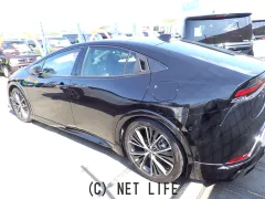 トヨタ プリウス