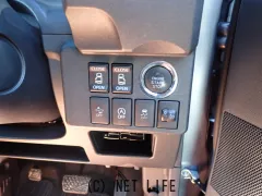 トヨタ ピクシスメガ