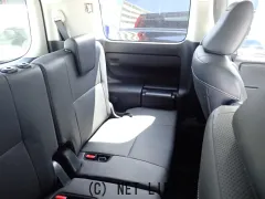 トヨタ エスクァイア