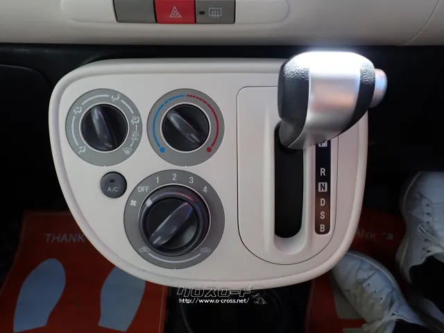 ダイハツ ミラココア