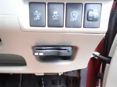 ダイハツ キャスト