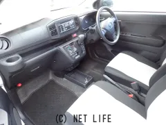 ダイハツ ミライース