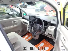 ダイハツ ムーヴ