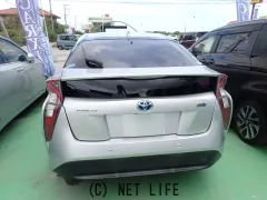 トヨタ プリウス