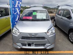 ダイハツ ミライース