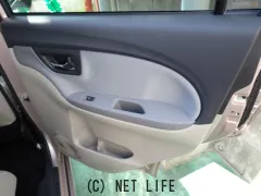 ダイハツ キャスト