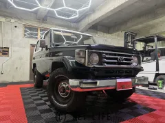 トヨタ ランドクルーザー70