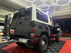 トヨタ ランドクルーザー70