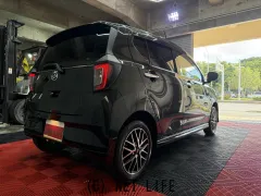 ダイハツ ミライース