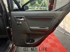 ダイハツ ミライース