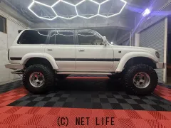 トヨタ ランドクルーザー80