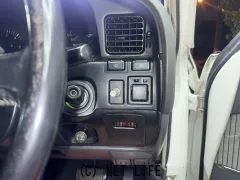 トヨタ ランドクルーザー80