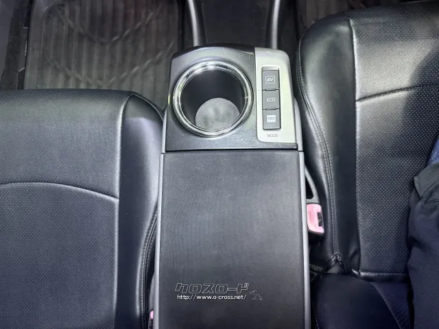 トヨタ プリウスα