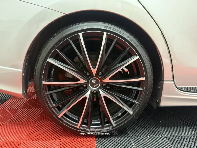 トヨタ プリウスα