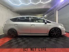 トヨタ プリウスα