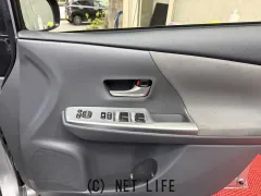 トヨタ プリウスα