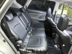 トヨタ プリウスα