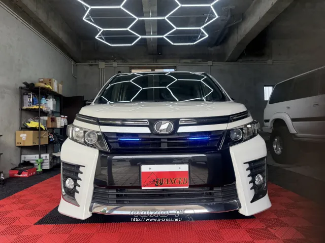 トヨタ ヴォクシー
