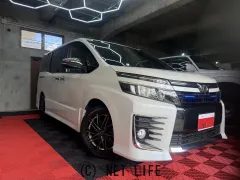トヨタ ヴォクシー