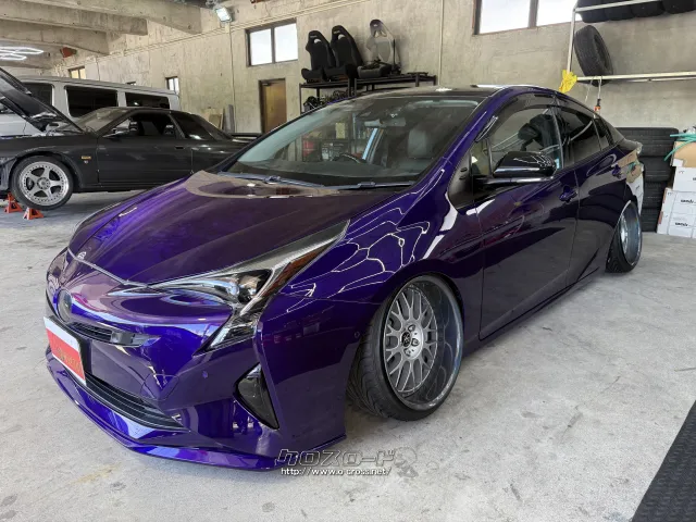 トヨタ プリウス
