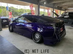 トヨタ プリウス