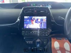 トヨタ プリウス