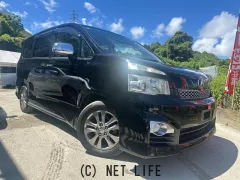 トヨタ ヴォクシー