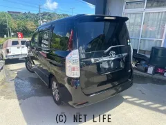 トヨタ ヴォクシー