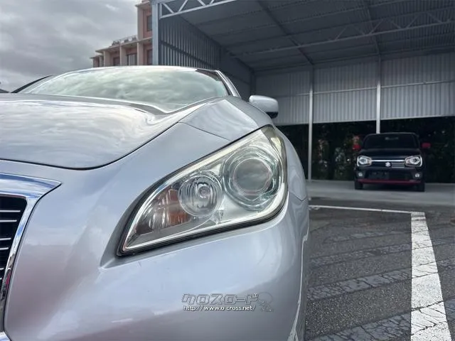 『TOTAL CAR SHOP FEEL』はナビ・オーディオも販売しております。 お気に入りの一台を見つけて下さい! ☆★☆詳細は『FEEL』の元気なスタッフまで →098-995-7141 日産 フーガ