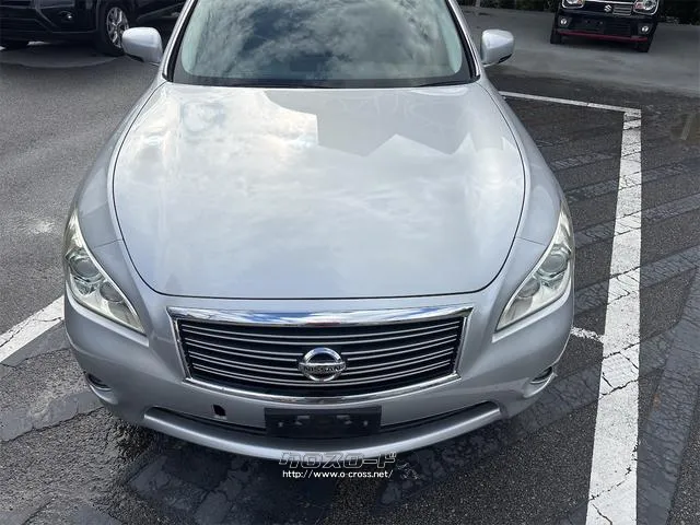 『TOTAL CAR SHOP FEEL』は、外装WAXかけ&内装クリーニングでピカピカ納車宣言!!☆★☆詳細は『FEEL』の元気なスタッフまで →098-995-7141 日産 フーガ