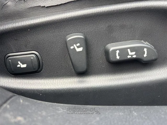 『TOTAL CAR SHOP FEEL』はナビ・オーディオも販売しております。 お気に入りの一台を見つけて下さい! ☆★☆詳細は『FEEL』の元気なスタッフまで →098-995-7141 日産 フーガ