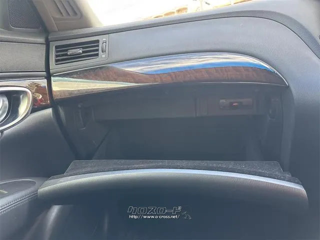 『TOTAL CAR SHOP FEEL』は、良質な買取車が続々入荷中!掲載以外にもありますので、ぜひ一度覗いてみて下さい!☆詳細は『FEEL』の元気なスタッフまで→098-995-7141☆ 日産 フーガ