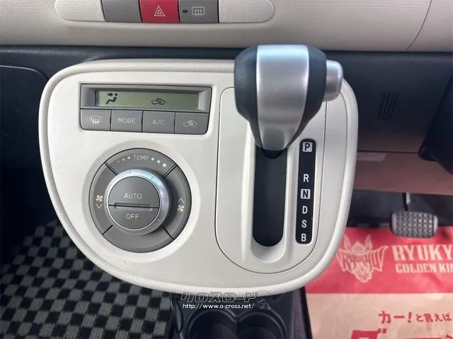 ダイハツ ミラココア