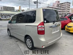 トヨタ ノア
