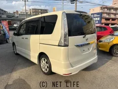 日産 セレナ