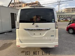 日産 セレナ