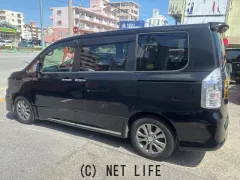 トヨタ ヴォクシー