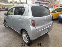 ダイハツ ミライース