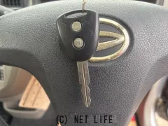 ダイハツ ミライース