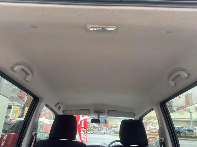 『TOTAL CAR SHOP FEEL』は、良質な買取車が続々入荷中!掲載以外にもありますので、ぜひ一度覗いてみて下さい!☆詳細は『FEEL』の元気なスタッフまで→098-995-7141☆ スズキ ワゴンR