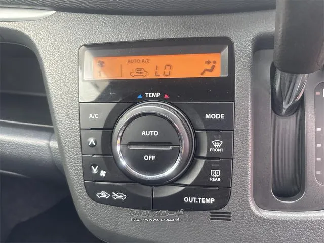 『TOTAL CAR SHOP FEEL』は、ボディーコーティングやフィルム施工等オプションも多数ご用意しております!! ☆★☆詳細は『FEEL』の元気なスタッフまで098-995-7141 スズキ ワゴンR