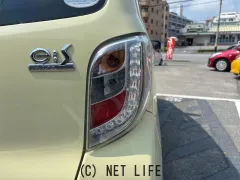 ダイハツ ミライース