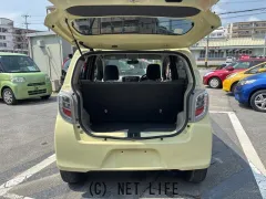 ダイハツ ミライース