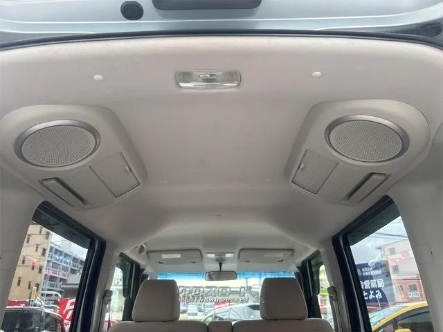 『TOTAL CAR SHOP FEEL』は、良質な買取車が続々入荷中!掲載以外にもありますので、ぜひ一度覗いてみて下さい!☆詳細は『FEEL』の元気なスタッフまで→098-995-7141☆ ホンダ N-BOX+