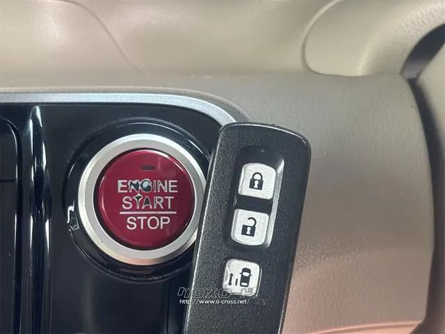 『TOTAL CAR SHOP FEEL』は、認証工場併設で整備もお任せください。法定点検記録簿付き☆詳細は『FEEL』の元気なスタッフまで→098-995-7141 ホンダ N-BOX+